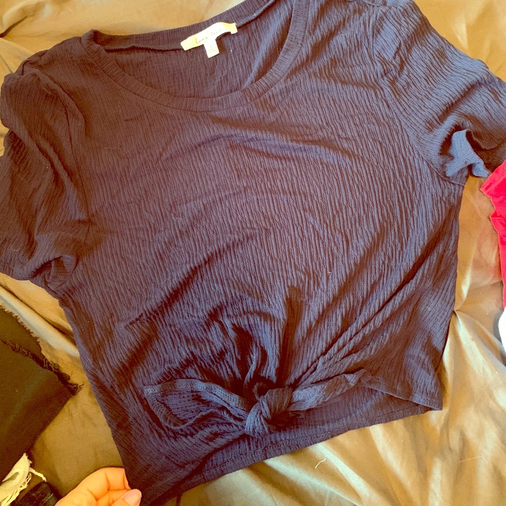 Tie front top
